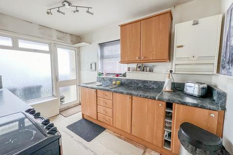 14 Harrogate Road, Hockley, SS5 5HT