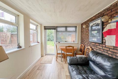 14 Harrogate Road, Hockley, SS5 5HT