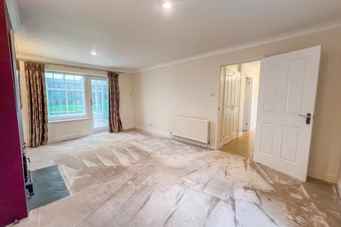 9 Barnwell Drive, Hockley, SS5 4UZ