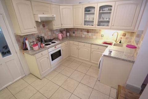 2 bedroom terraced house for sale, West End Road, Tiptree