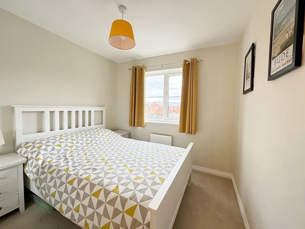 Double Bed