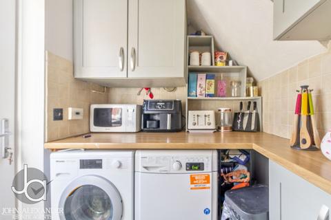 7 Tew Close, Tiptree, Colchester, CO5 0RW