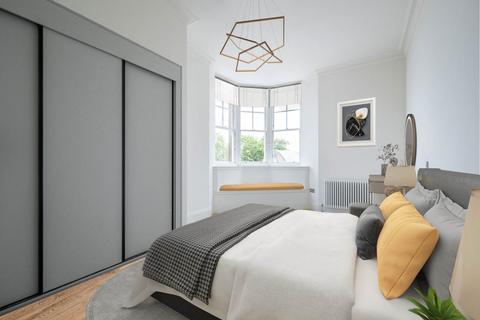 3 bedroom flat for sale, 49/4 Sassoon Grove, Morningside, Edinburgh