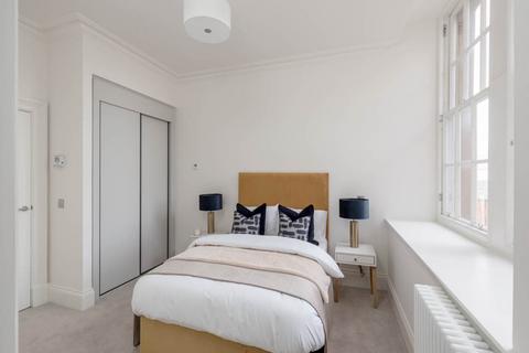 3 bedroom flat for sale - 49/4 Sassoon Grove, Morningside, Edinburgh