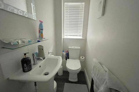 3 bedroom semi-detached house for sale, Swan Gardens, Britain Street, Dunstable, Bedfordshire, LU5 4GX