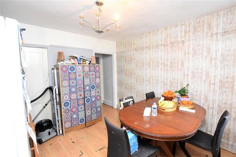 2 bedroom terraced house for sale, Holmesdale Road, Croydon, CR0