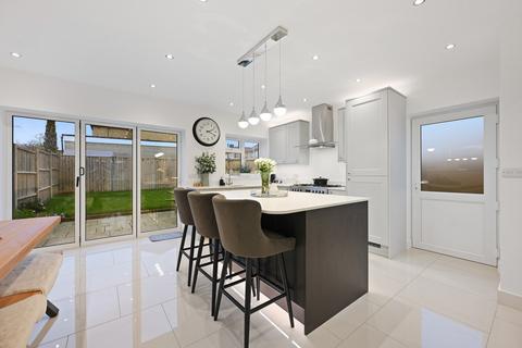 110 Torcross Road, Ruislip, HA4 0TG