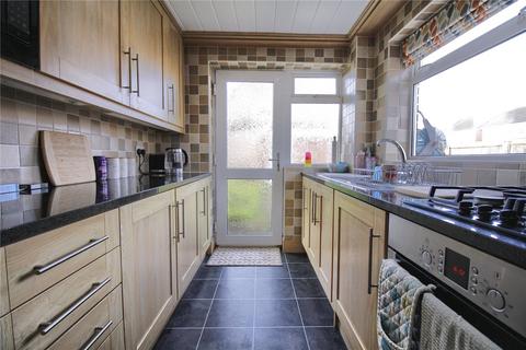 3 bedroom semi-detached house to rent, Yew Tree Avenue, Redcar