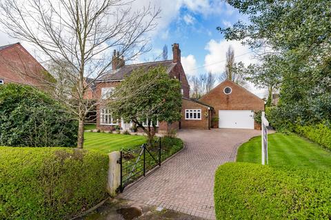 5 bedroom detached house for sale, Hob Hey Lane, Culcheth Village