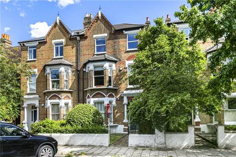 3 bedroom apartment to rent, Harvard Road, London, W4