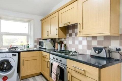 3 bedroom apartment to rent, Harvard Road, London, W4