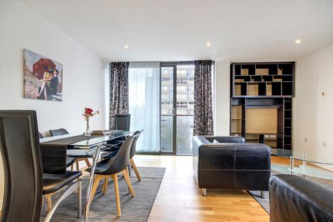 2 bedroom flat for sale, Queen Of The Isle Apartments, Isle of Dogs E14