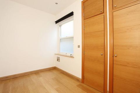 2 bedroom flat to rent, Rivington Street, Shoreditch, London, EC2A
