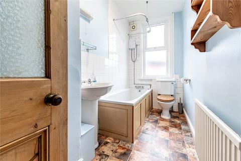 32 De Lacy Mount, Leeds, LS5 3JF