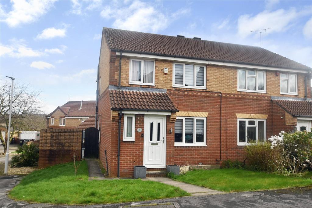 Weaver Gardens Morley Leeds 3 Bed Semi Detached House For Sale £265 000