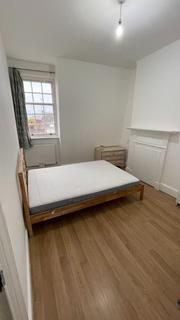 1 bedroom in a house share to rent - Kingston Hill, Kingston upon Thames R3