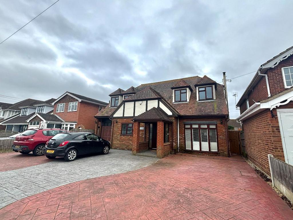 Mayland Ave, Canvey Island 6 bed detached house for sale £715,000