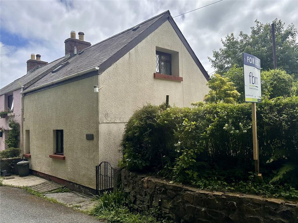 Valley Road, Saundersfoot... 1 bed semidetached house to rent £795