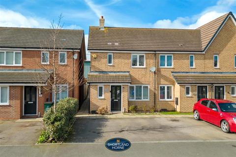 3 bedroom semi-detached house for sale - Lanchbury Avenue, Holbrooks, Coventry, CV6 7PH