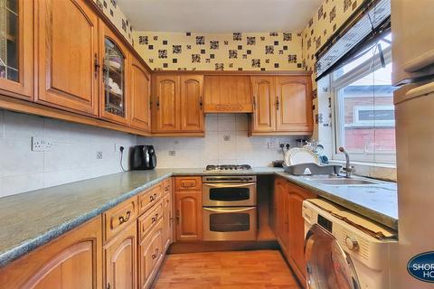 2 bedroom end of terrace house for sale - Blythe Road, Hillfields, Coventry, CV1 5AW