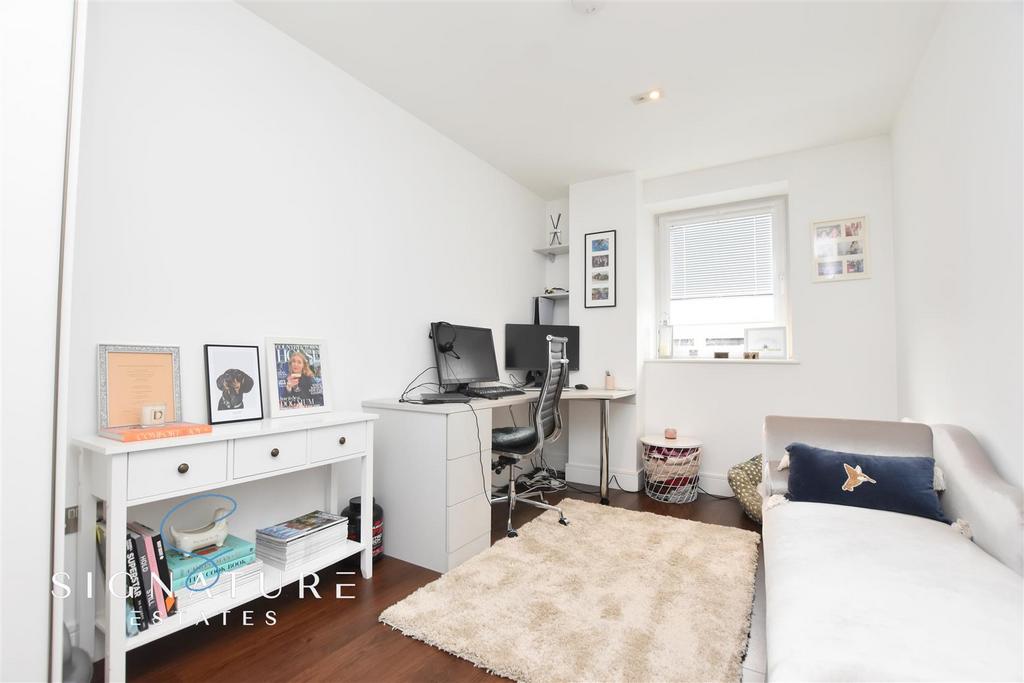 Bedroom Two 1 (7).jpg