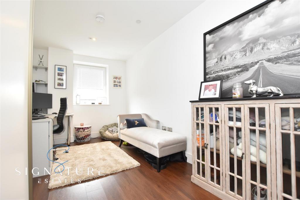 Bedroom Two 2 (4).jpg
