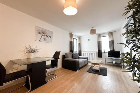 1 bedroom flat to rent - Town Centre, Cheltenham GL52 2NB