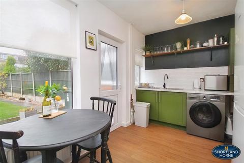 9 Elgar Road, Coventry, CV6 7JG