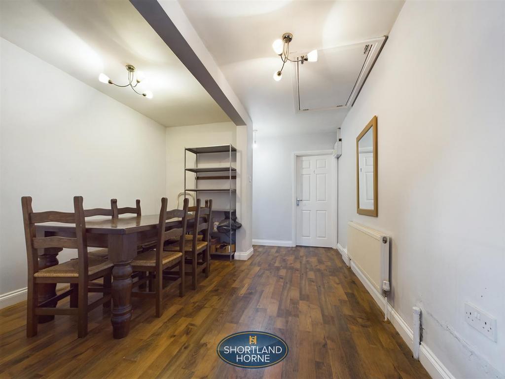 Dining area/living area