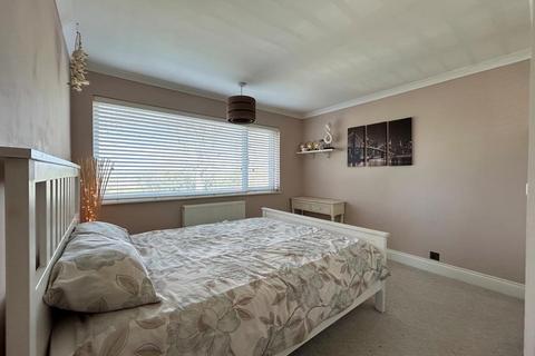 3 bedroom semi-detached house for sale, Deanery Hill, Bocking, Braintree CM7