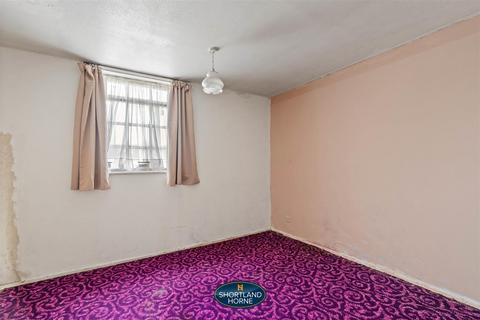 92 William Mckee Close, Binley, Coventry, CV3 2NB