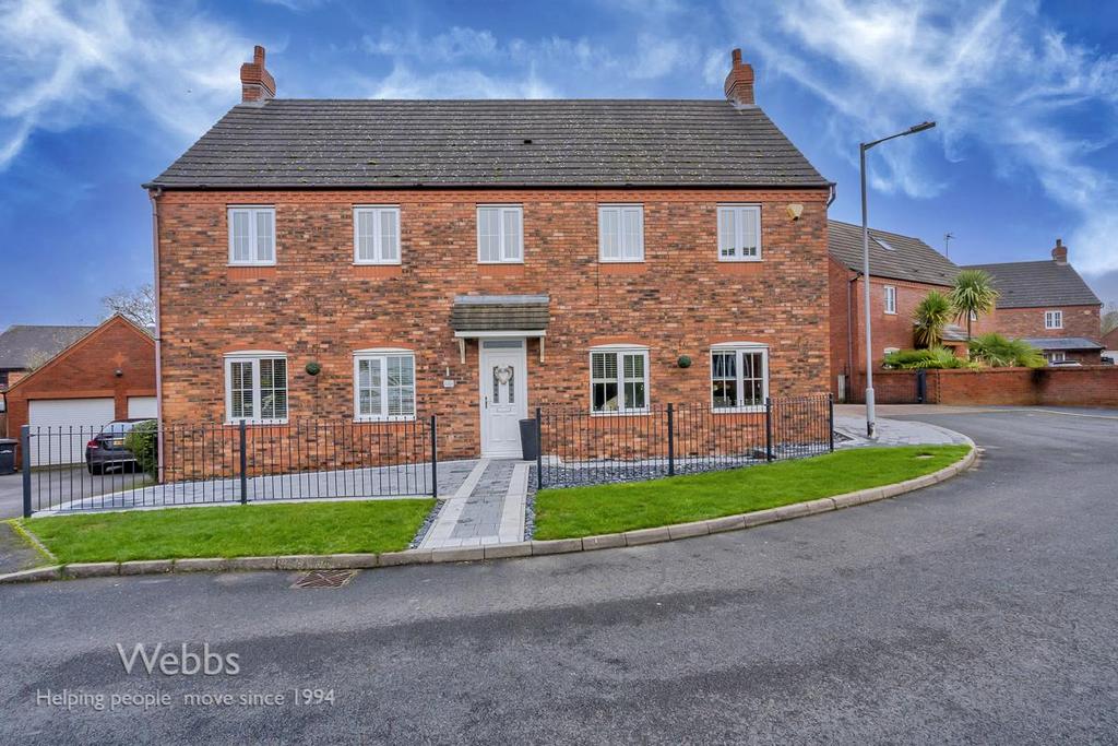 Middleton Close, Hammerwich... 5 bed detached house for sale £695,000