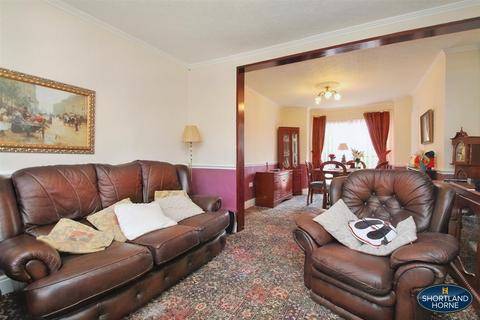 3 bedroom terraced house for sale, Molesworth Avenue, Stoke, Coventry, CV3 1BU