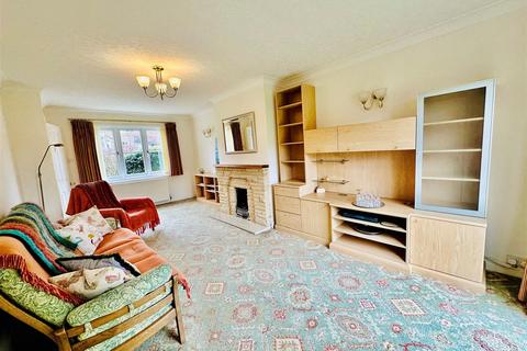 4 bedroom link detached house for sale, Limestone Road, Burniston, Scarborough