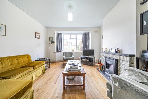 28 Basing Hill, Wembley, HA9 9QP