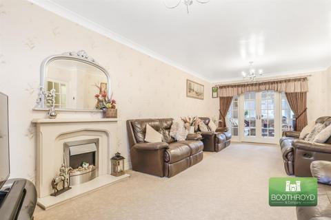 27 Barnack Avenue, Coventry, CV3 6LA