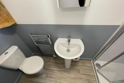 1 bedroom in a house share to rent - John Street, Hull