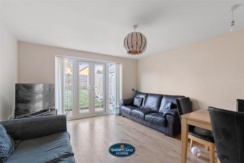106 Signals Drive, Coventry, CV3 1QT