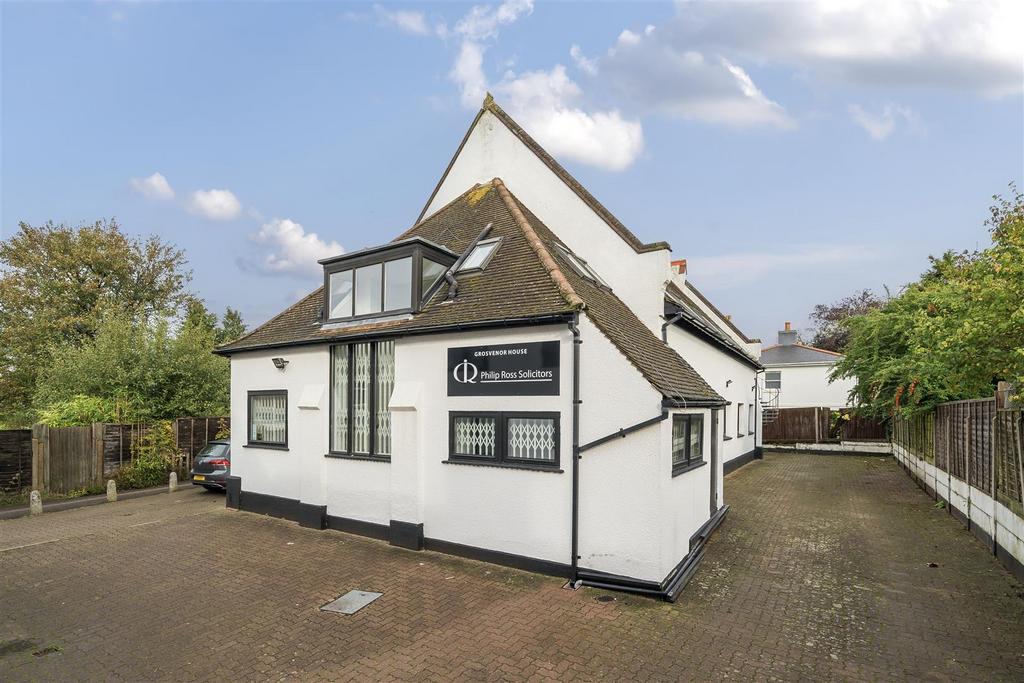 School Lane, Bushey WD23 Property for sale £800,000