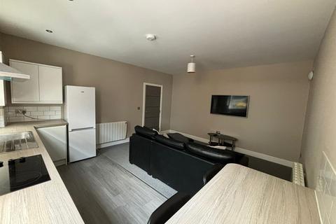 1 bedroom flat to rent - Bedford Chambers
