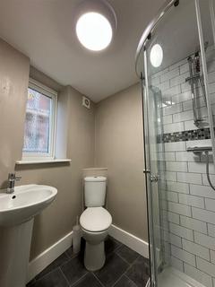1 bedroom flat to rent, Bedford Chambers