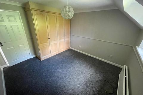 2 bedroom terraced house to rent, Cedar Court, Turners Lane, North Ferriby