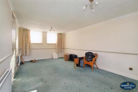 4 Benedict Square, Coventry, CV2 1QZ