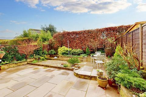 7 Brackenley Close, Embsay, Skipton, BD23 6PY