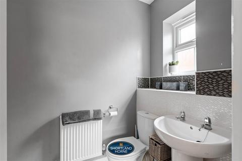 34 Lyons Drive, Coventry, CV5 9PP