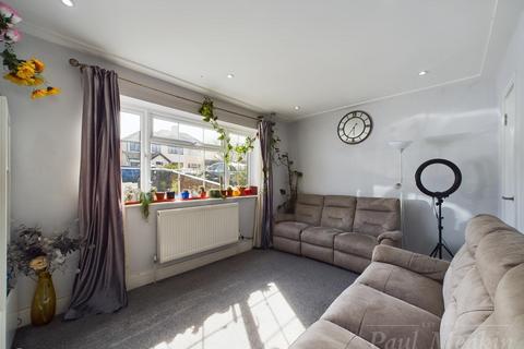 23 Aldrich Crescent, New Addington, Croydon, CR0 0NP