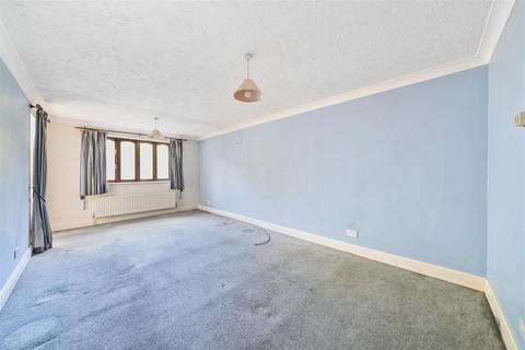 2 bedroom terraced house for sale, Hatch Place, Kingston Upon Thames KT2