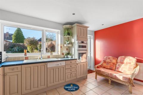 74 Arnold Avenue, Coventry, CV3 5LX