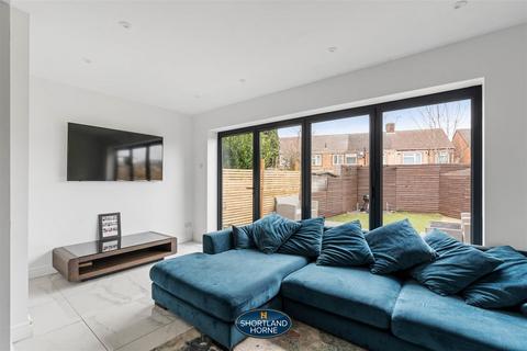 98 Duncroft Avenue, Coventry, CV6 2BW