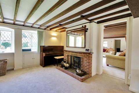 4 bedroom semi-detached house for sale, Doubleton Lane, Penshurst TN11